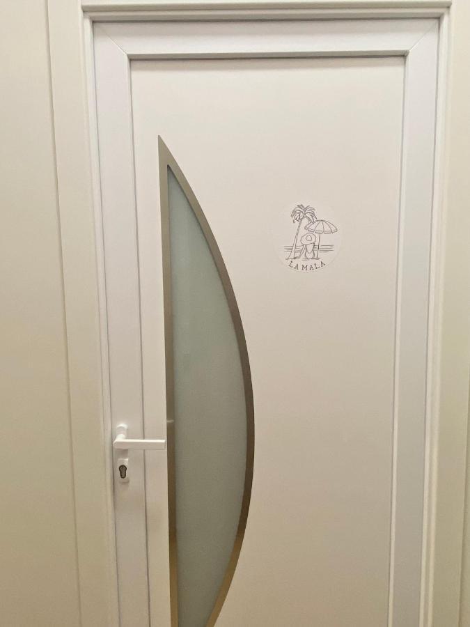 Appartements Neuf - Frontiere De Monaco - Clim - Wifi 卡普戴尔 外观 照片